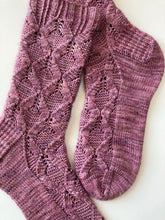 Load image into Gallery viewer, Vertex Socks