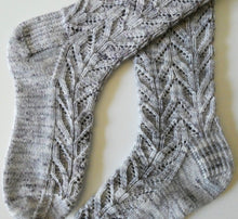 Load image into Gallery viewer, Sepal Socks