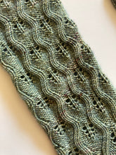 Load image into Gallery viewer, Little Leafy Socks