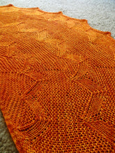 Load image into Gallery viewer, Galileo Shawl