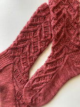 Load image into Gallery viewer, Pathways Socks
