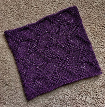 Load image into Gallery viewer, Chequer Cowl