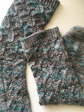 Load image into Gallery viewer, Moroccan Lantern Socks