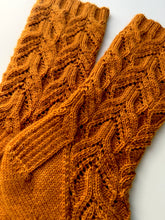 Load image into Gallery viewer, Wiggle Stick Socks
