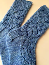 Load image into Gallery viewer, Chevron Fold Socks
