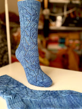 Load image into Gallery viewer, Chevron Fold Socks
