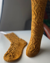 Load image into Gallery viewer, Mangrove Socks
